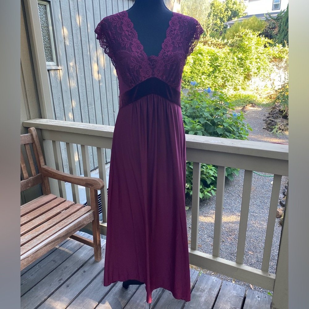 Vintage Jonquil by Diane Samandi slip dress. Size Small.